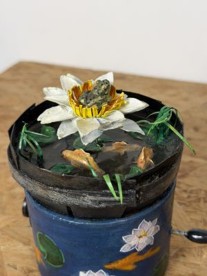 Sapo na Flor